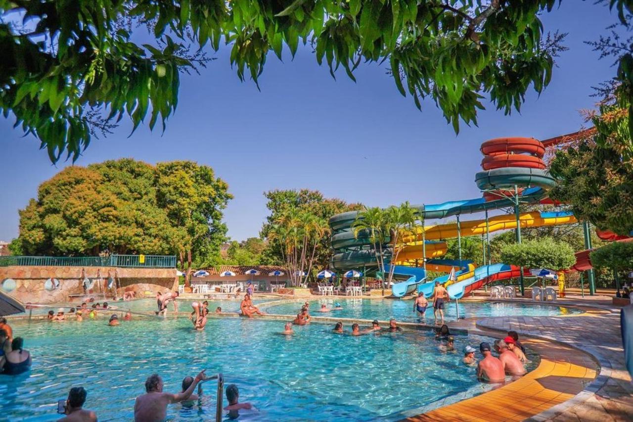 Diroma Resort Internacional Incluso 1 Acesso Ao Acqua Park Vulcao Калдас-Новас Екстер'єр фото